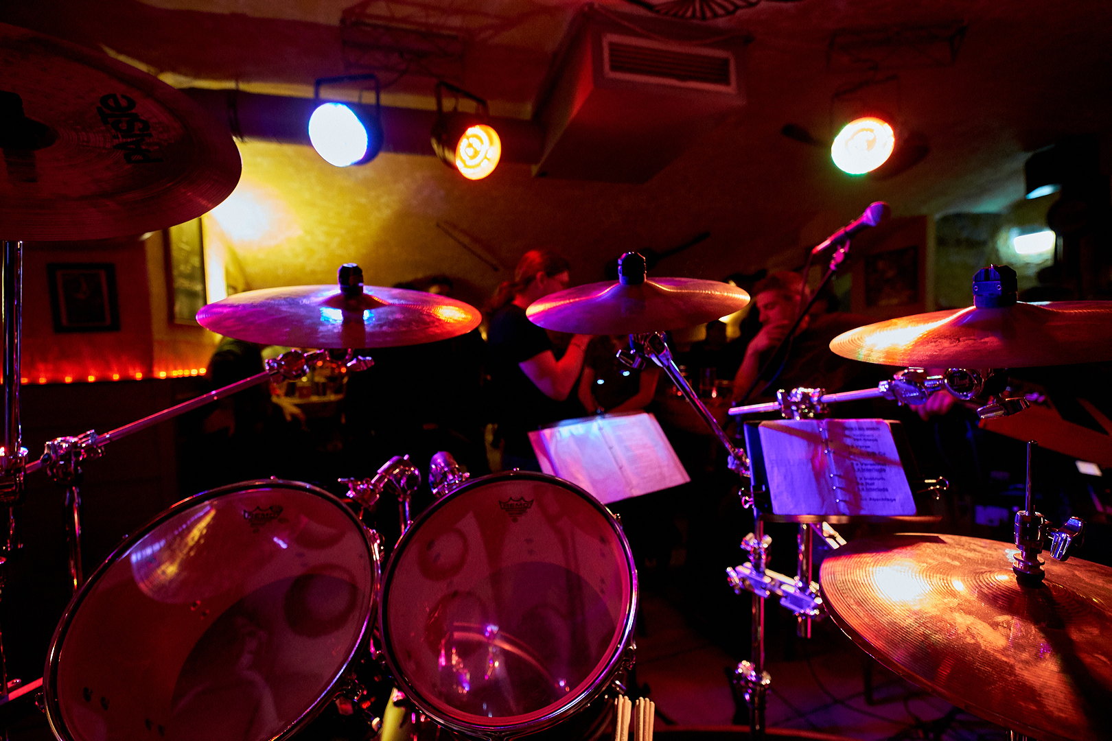 Händischer, ehrlicher Rock und Blues – Rockport @ Strohalm