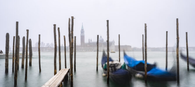 Venedig im Februar und ein Maskenball